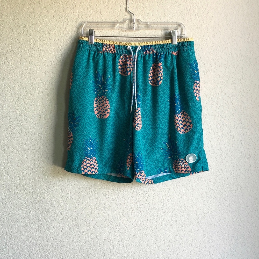 Chubbies Pineapple Print Swim Trunks XL Teal